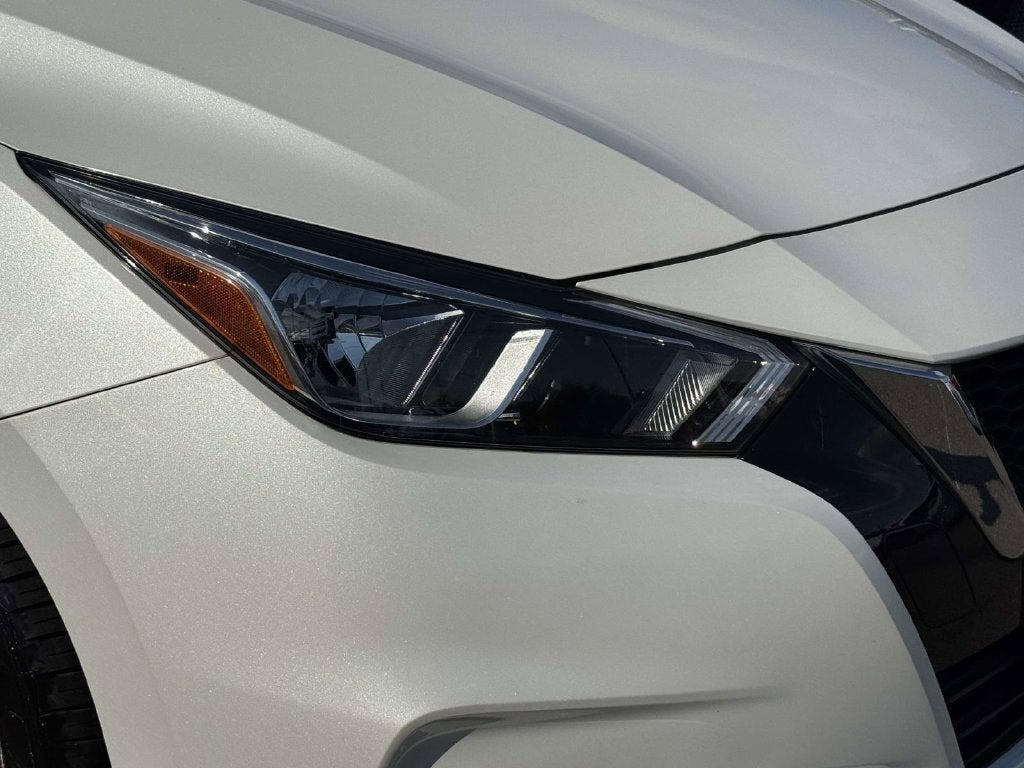 2022 Nissan Versa 1.6 SV