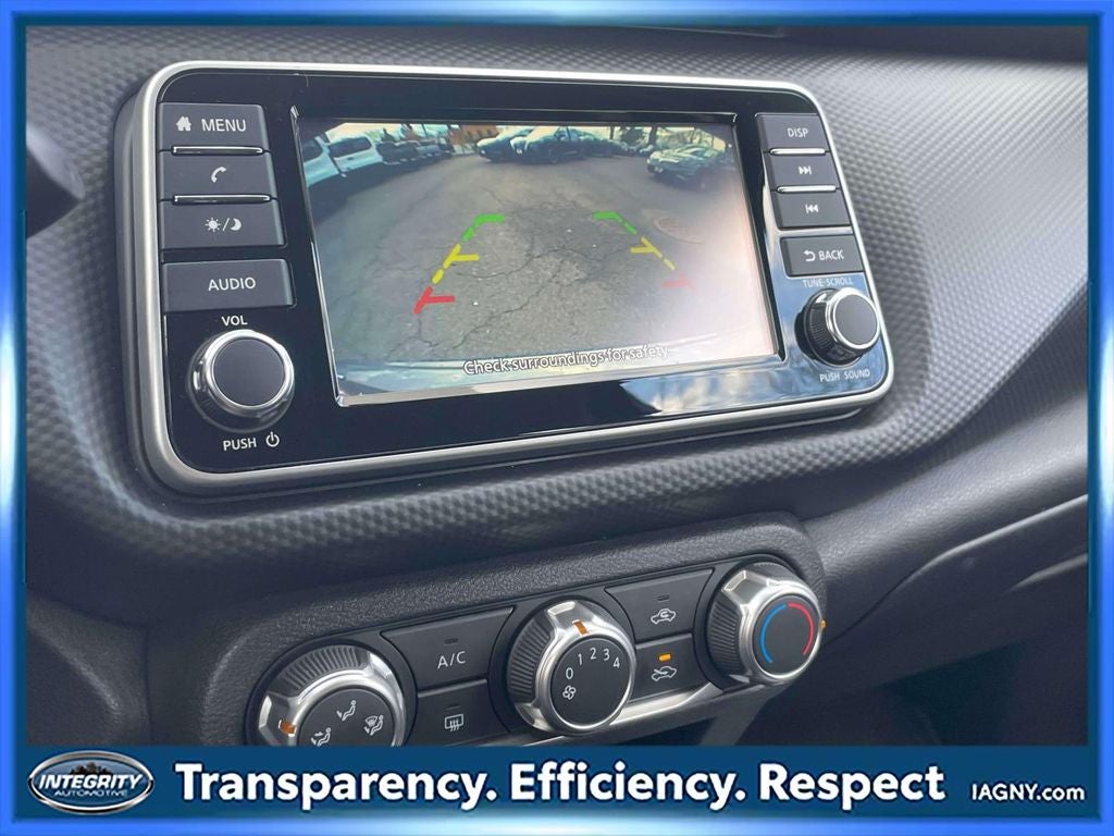 2025 Nissan Kicks Play S CERTIFIED