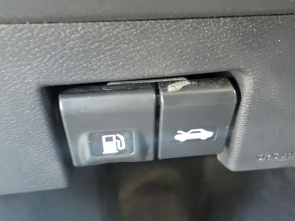 2024 Nissan Kicks SV CERTIFIED