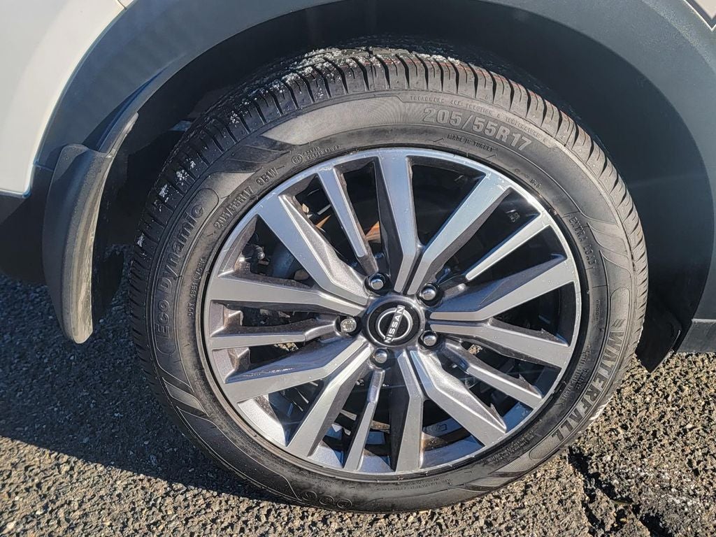 2024 Nissan Kicks SV CERTIFIED