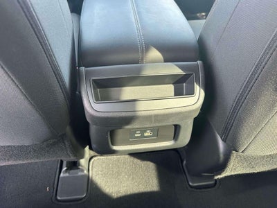 2025 Nissan Pathfinder S