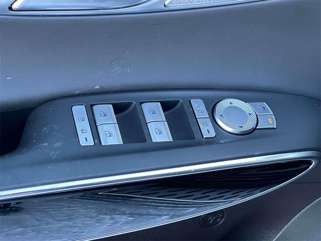 2025 Genesis GV70 2.5T