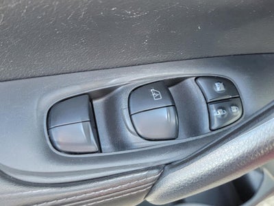 2022 Nissan Rogue Sport SV CERTIFIED