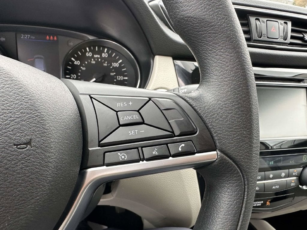 2020 Nissan Rogue Sport SV