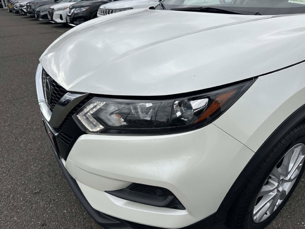 2020 Nissan Rogue Sport SV