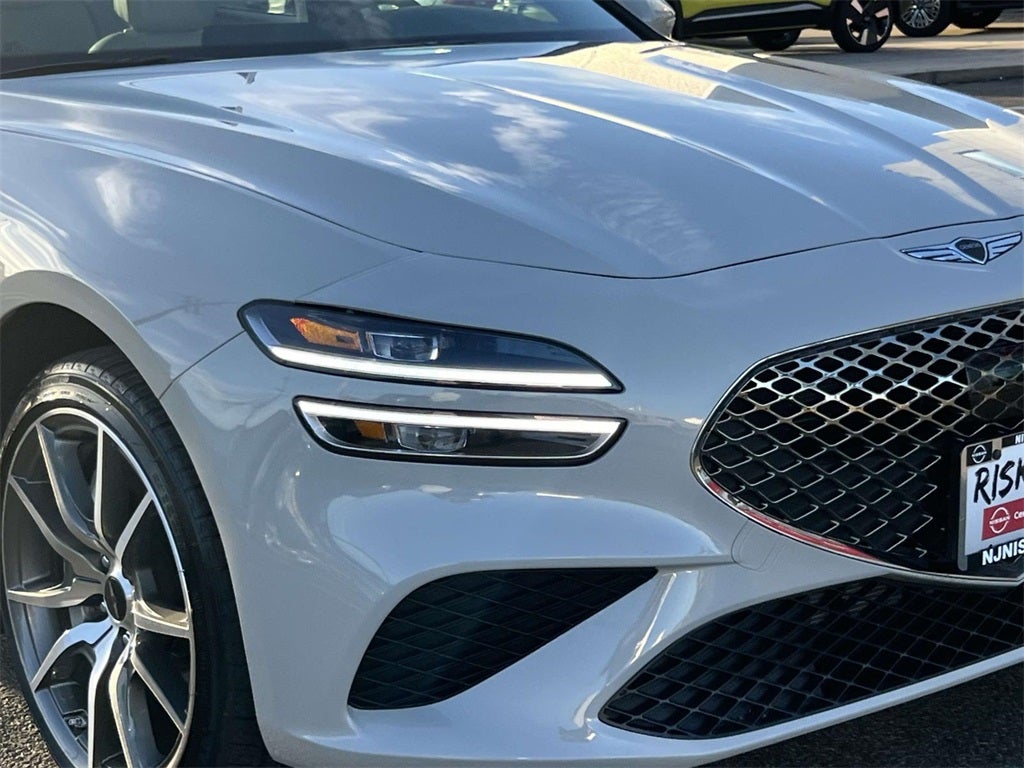 2025 Genesis G70 2.5T