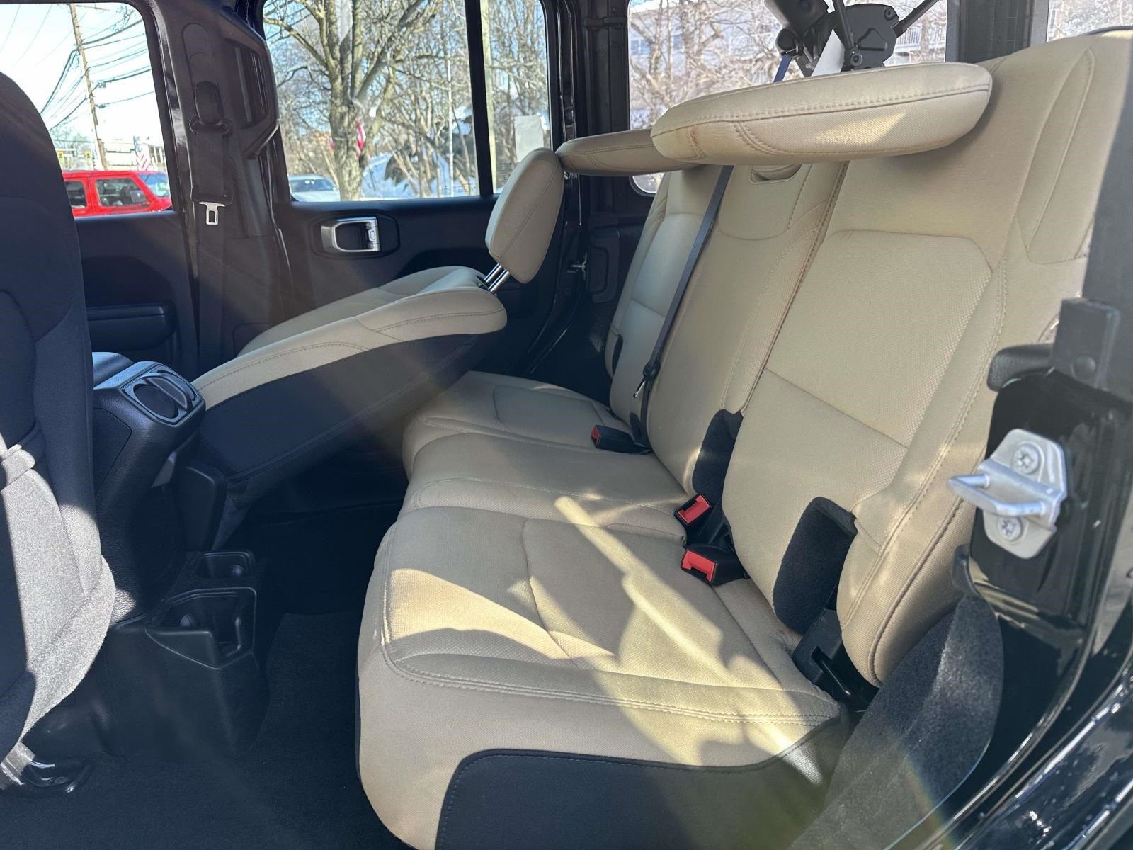 2023 Jeep Wrangler 4-Door Sport 4x4