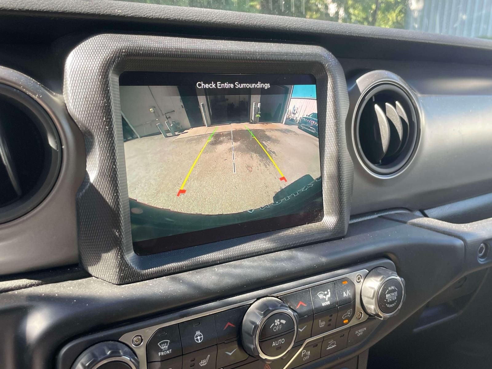 2022 Jeep Wrangler Unlimited Willys 4x4