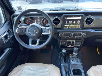 2022 Jeep Wrangler Unlimited Sahara 4x4