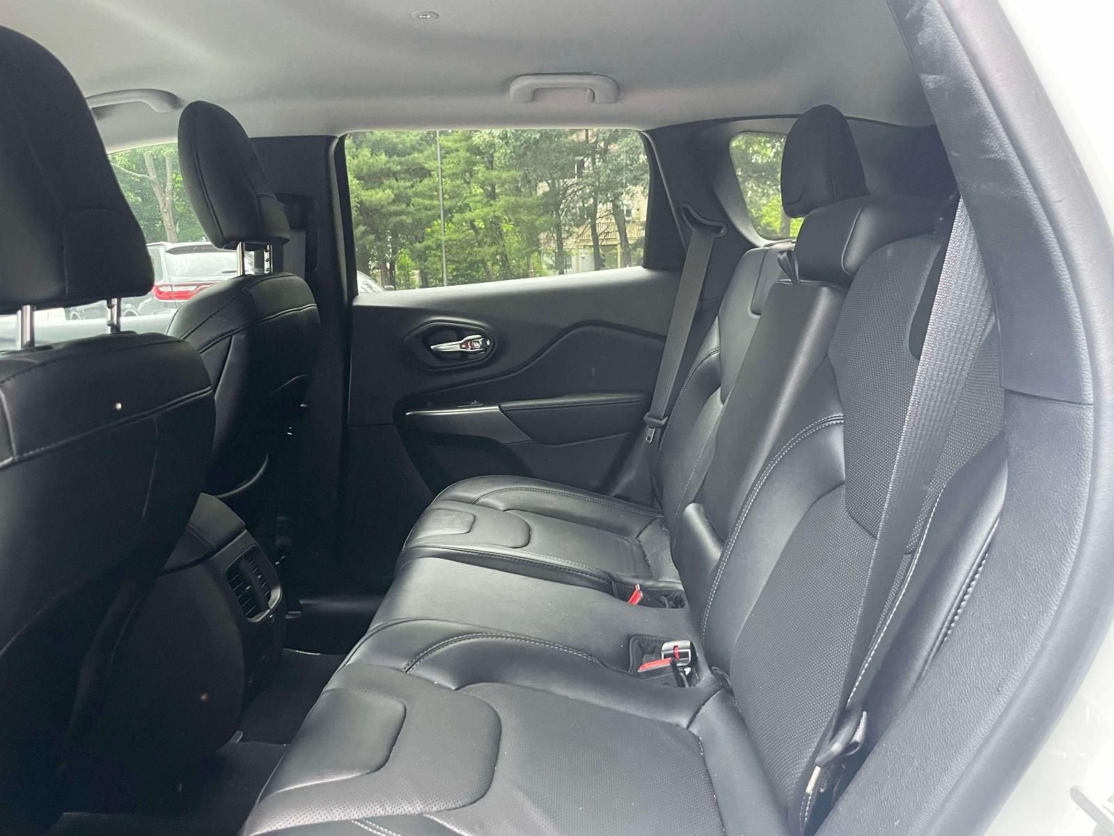 2022 Jeep Cherokee Latitude Lux 4x4
