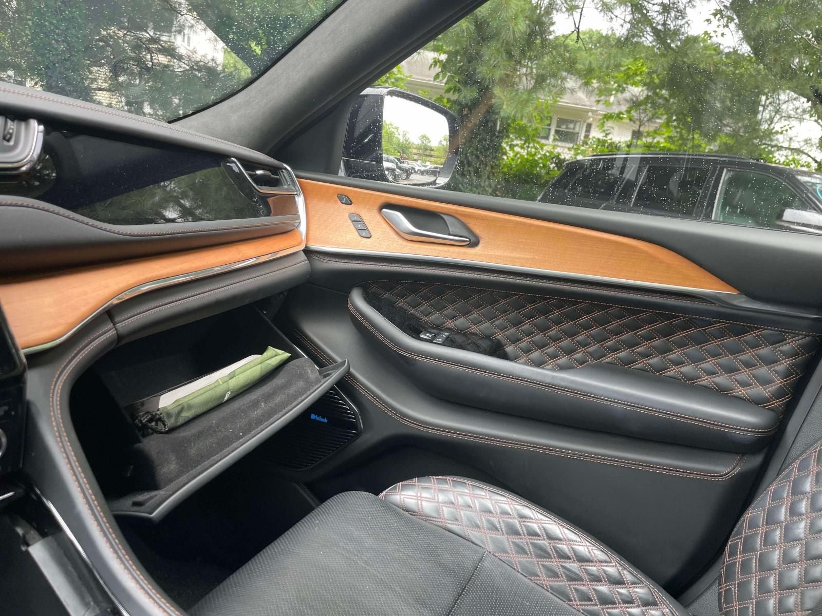 2023 Jeep Grand Cherokee Summit Reserve 4x4