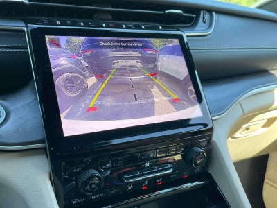 2023 Jeep Grand Cherokee L Limited 4x4