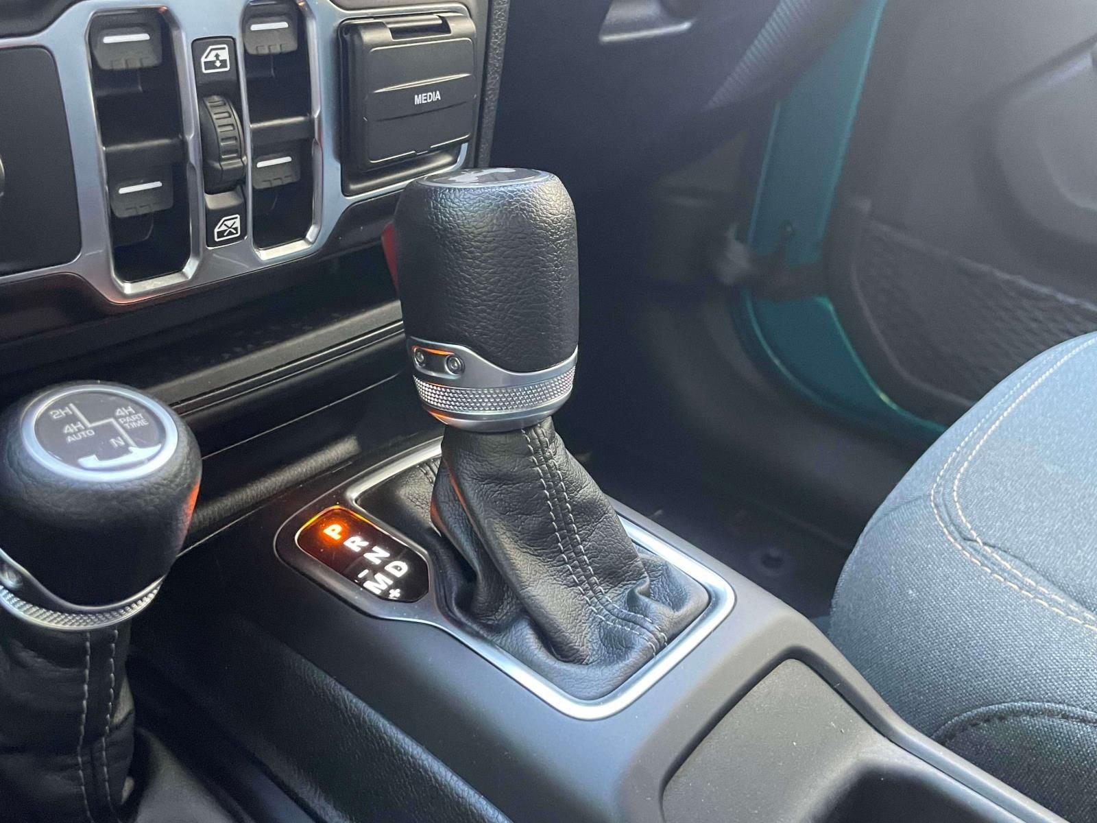 2024 Jeep Wrangler 4xe Sahara 4xe