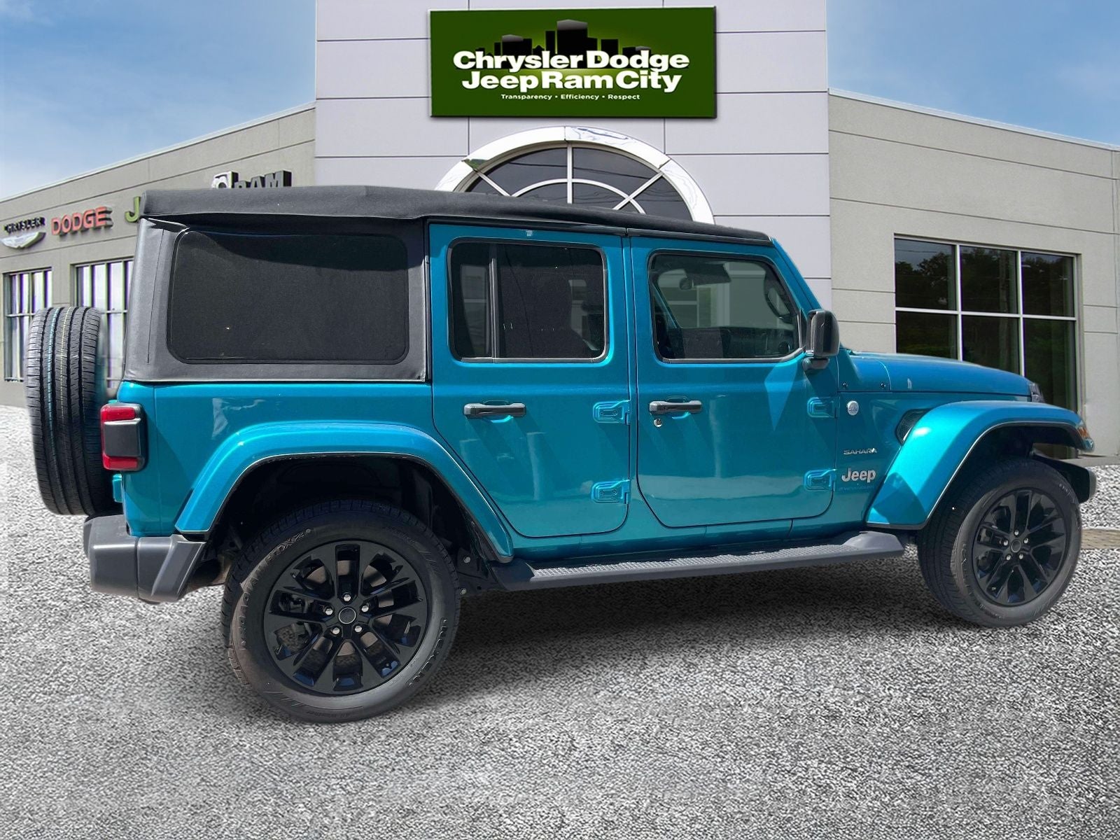 2024 Jeep Wrangler 4xe Sahara 4xe