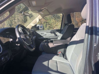 2020 RAM 1500 Big Horn Quad Cab 4x4 6'4' Box