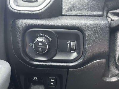 2021 RAM 1500 Big Horn Crew Cab 4x4 5'7' Box