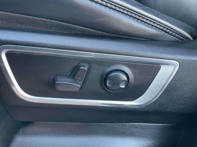 2023 RAM 1500 Laramie Crew Cab 4x4 5'7' Box