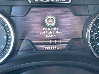 2023 RAM 1500 Laramie Crew Cab 4x4 5'7' Box