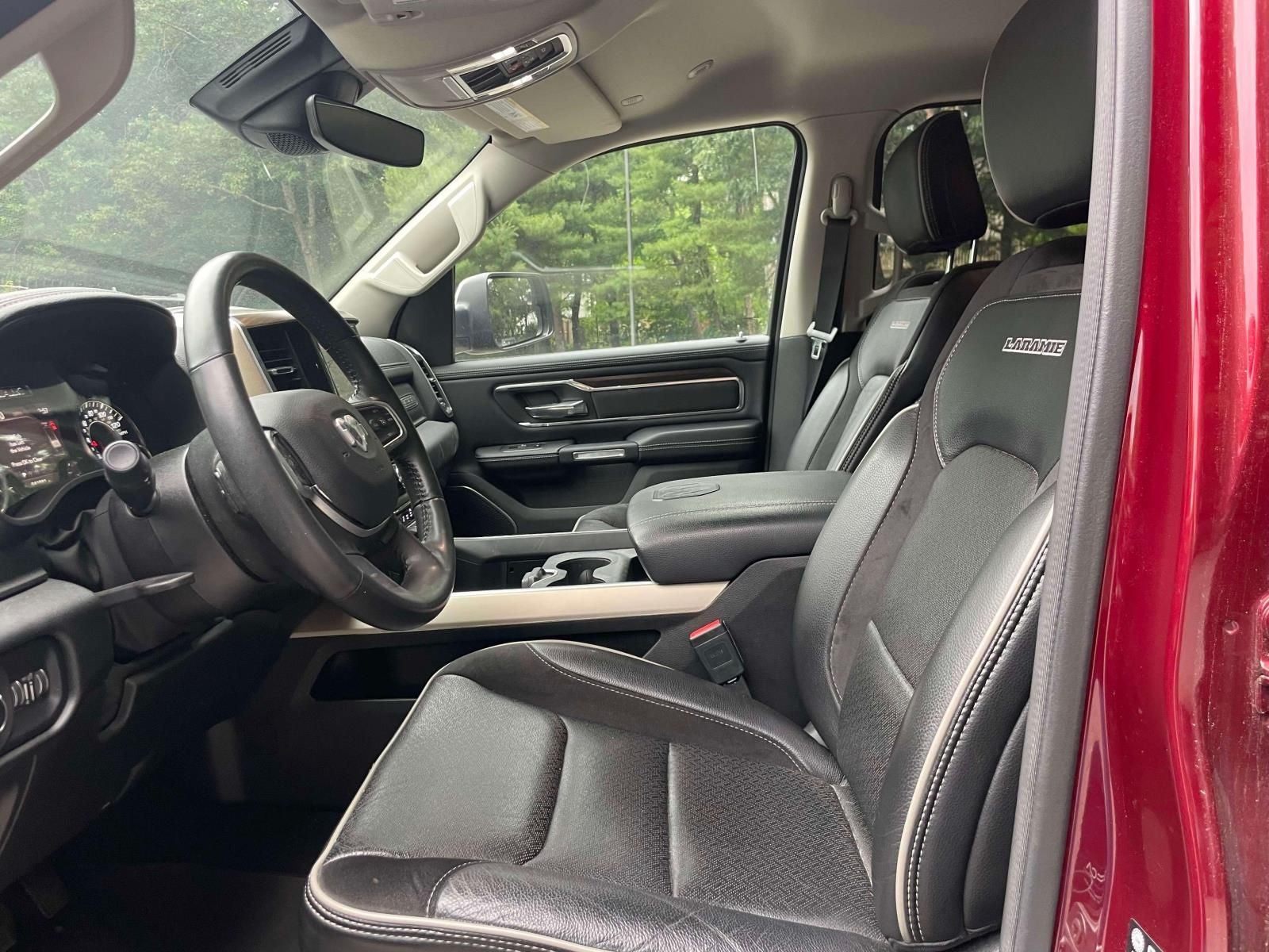2022 RAM 1500 Laramie Crew Cab 4x4 5'7' Box