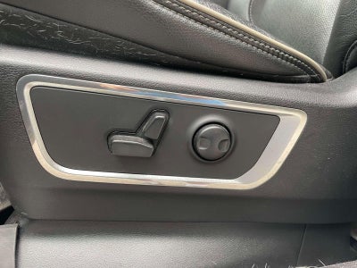 2022 RAM 1500 Laramie Crew Cab 4x4 5'7' Box