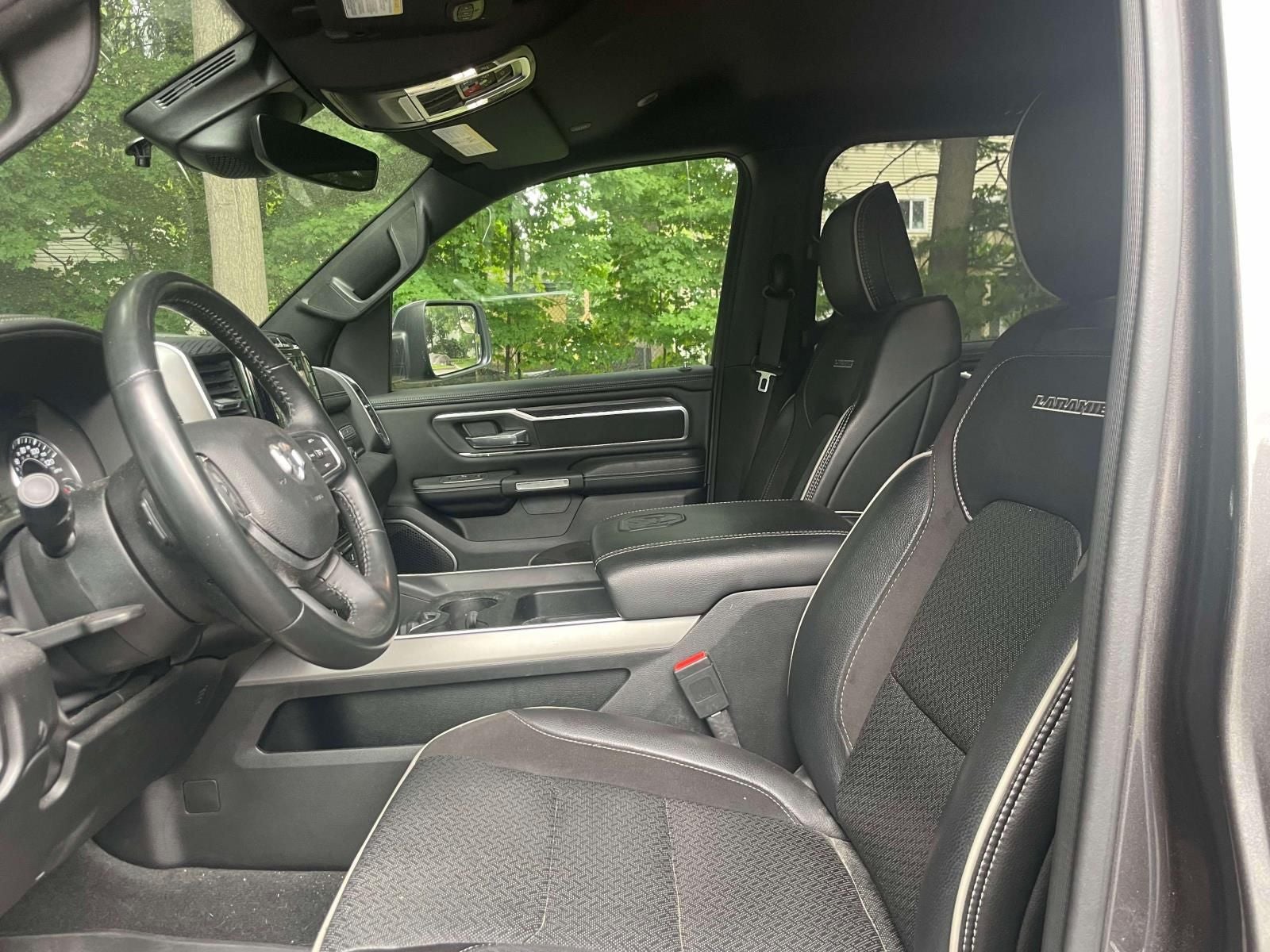 2023 RAM 1500 Laramie Crew Cab 4x4 5'7' Box