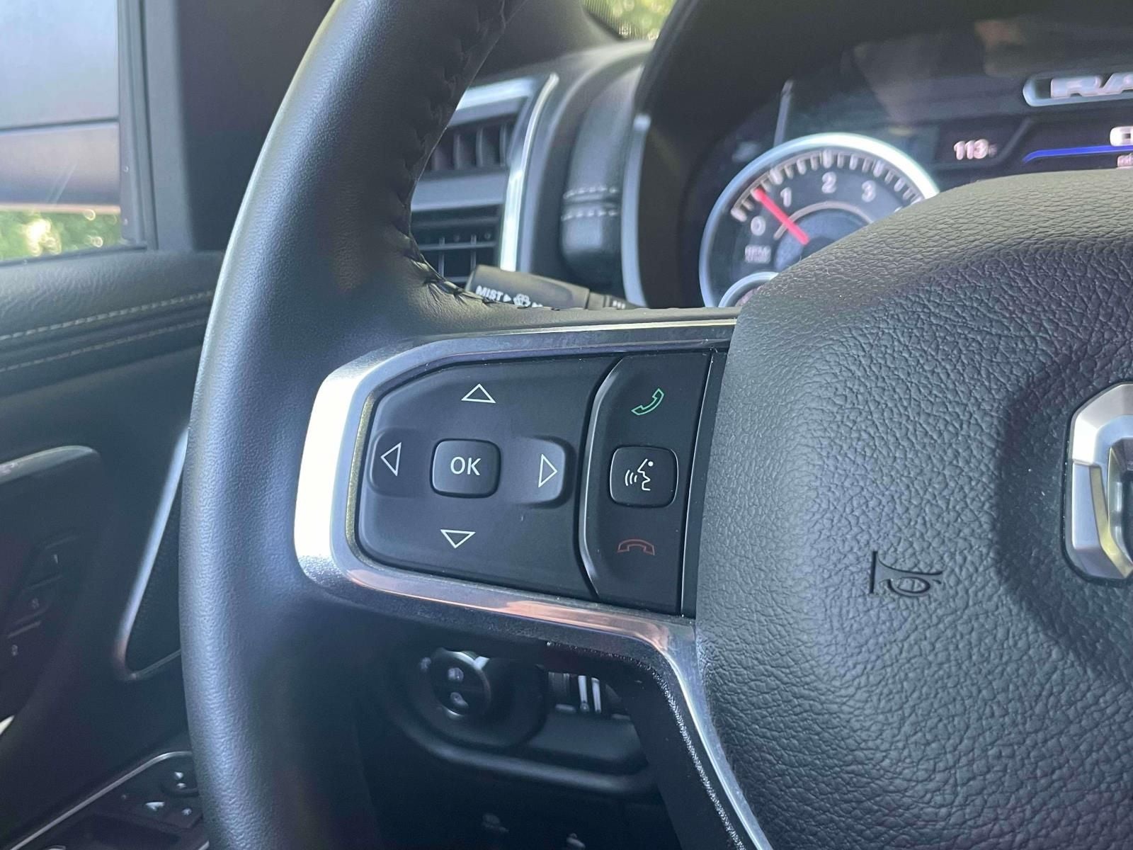 2023 RAM 1500 Laramie Crew Cab 4x4 5'7' Box