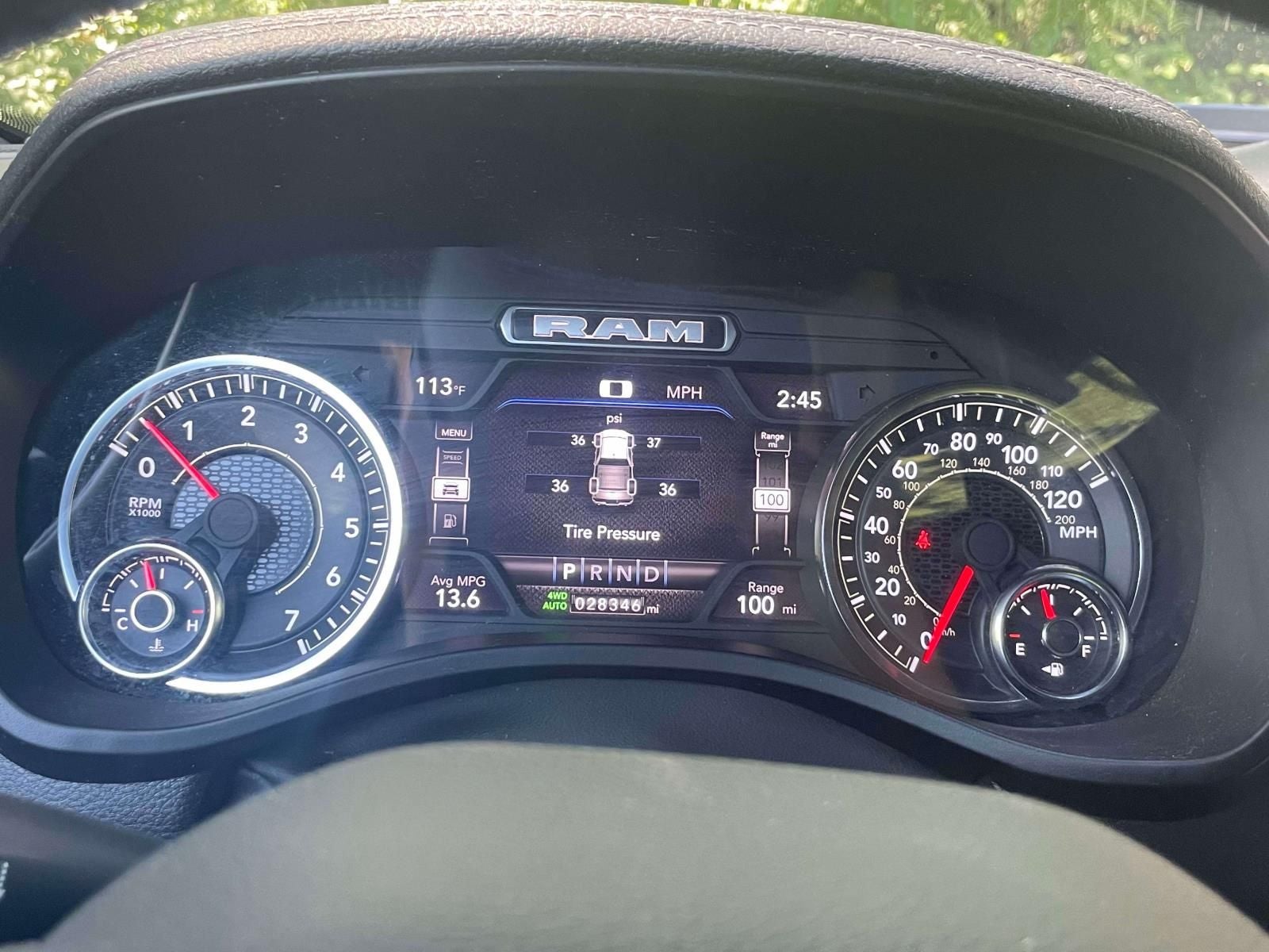2023 RAM 1500 Laramie Crew Cab 4x4 5'7' Box