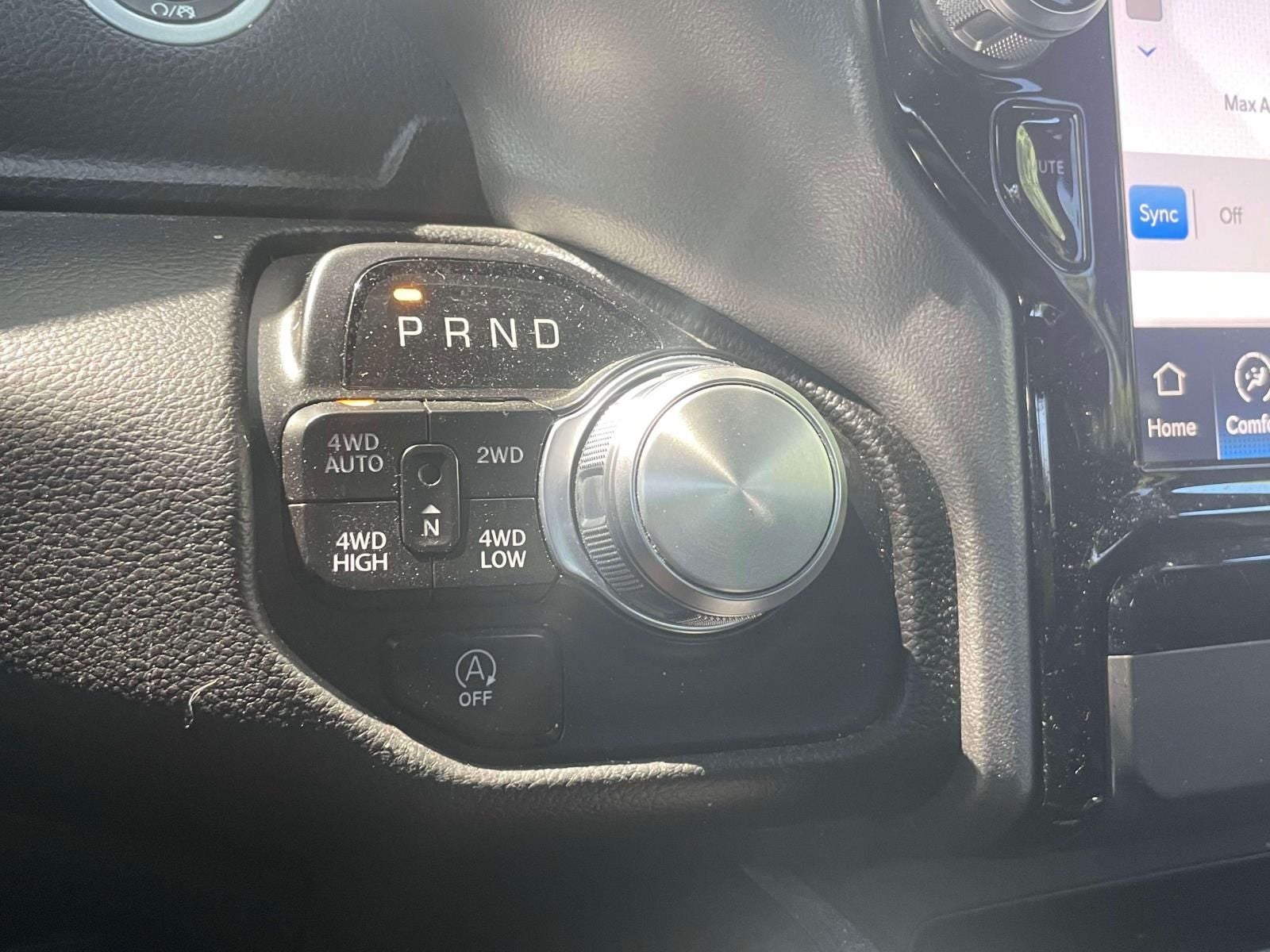 2023 RAM 1500 Laramie Crew Cab 4x4 5'7' Box