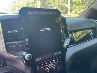 2026 RAM 1500 Laramie Crew Cab 4x4 5'7' Box