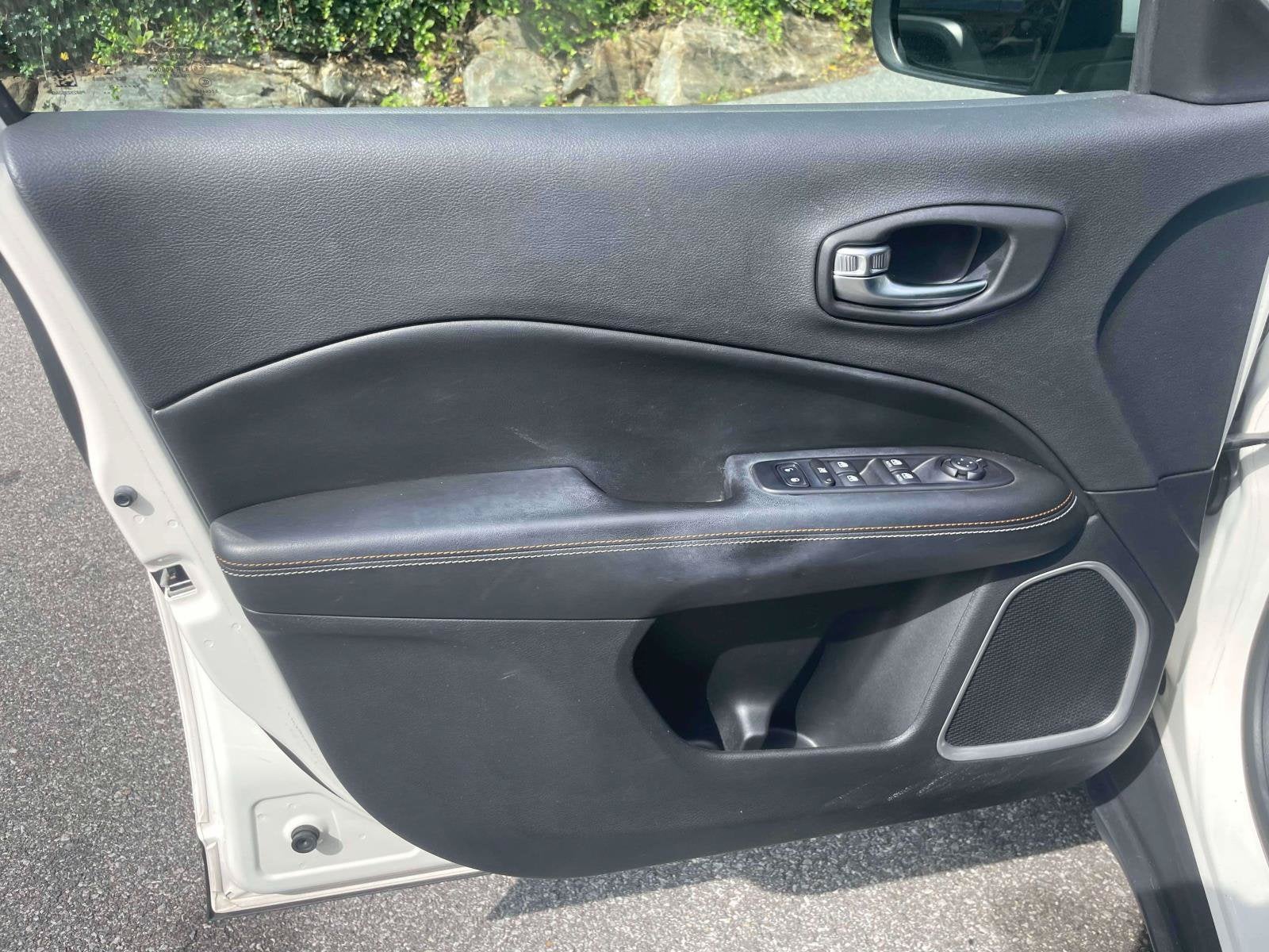 2020 Jeep Compass Sun and Safety 4x4
