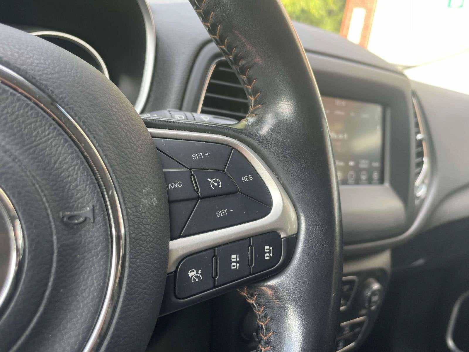 2020 Jeep Compass Sun and Safety 4x4