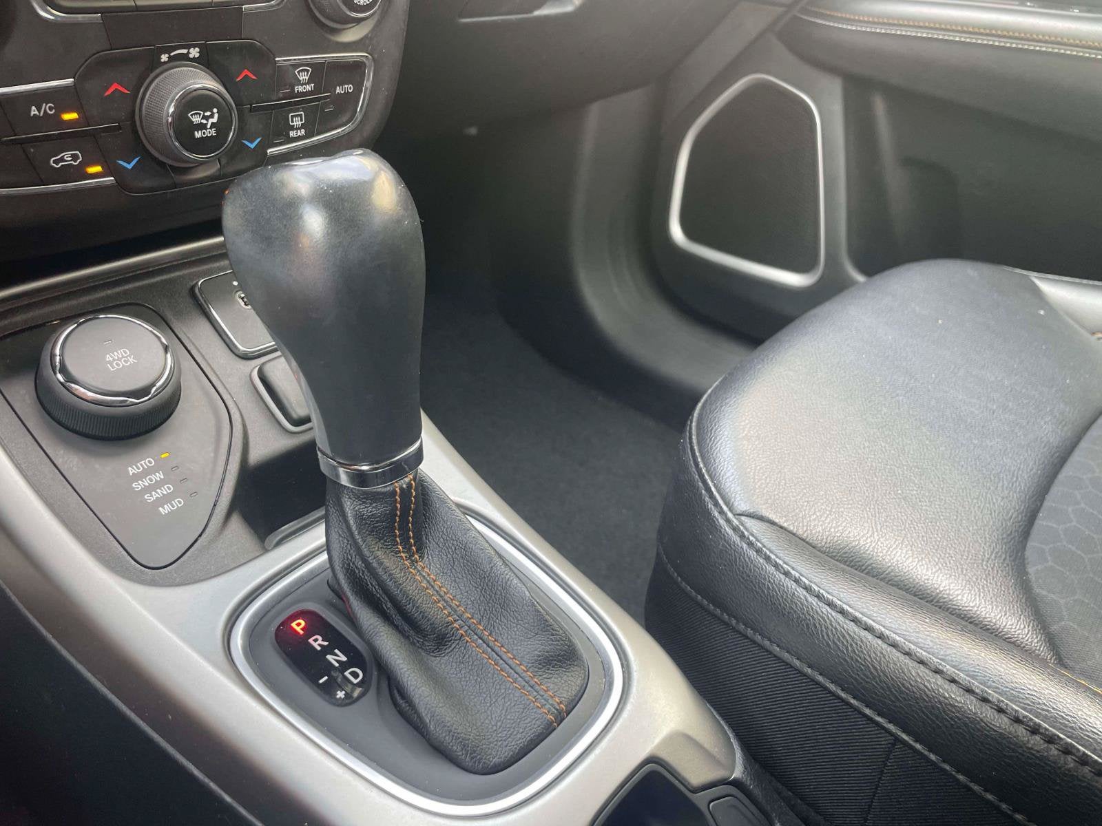 2020 Jeep Compass Sun and Safety 4x4