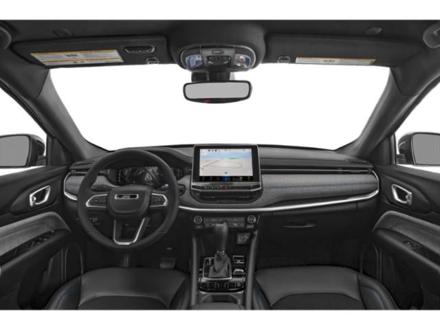 2023 Jeep Compass Latitude Lux FWD