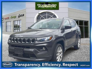 2023 Jeep Compass Latitude Lux FWD
