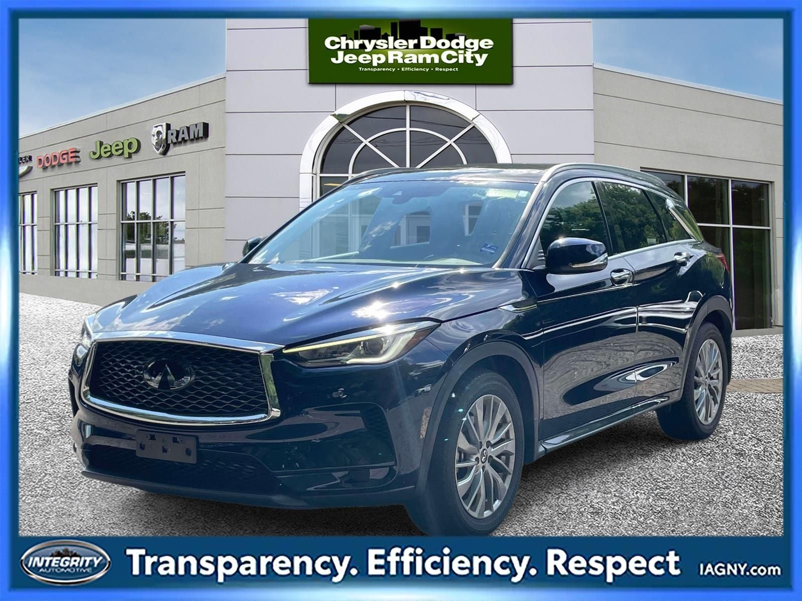 2023 INFINITI QX50 LUXE AWD