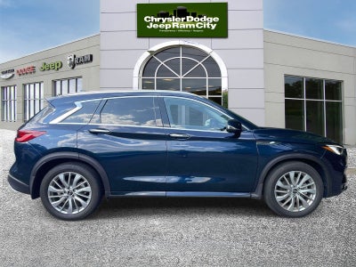 2023 INFINITI QX50 LUXE AWD