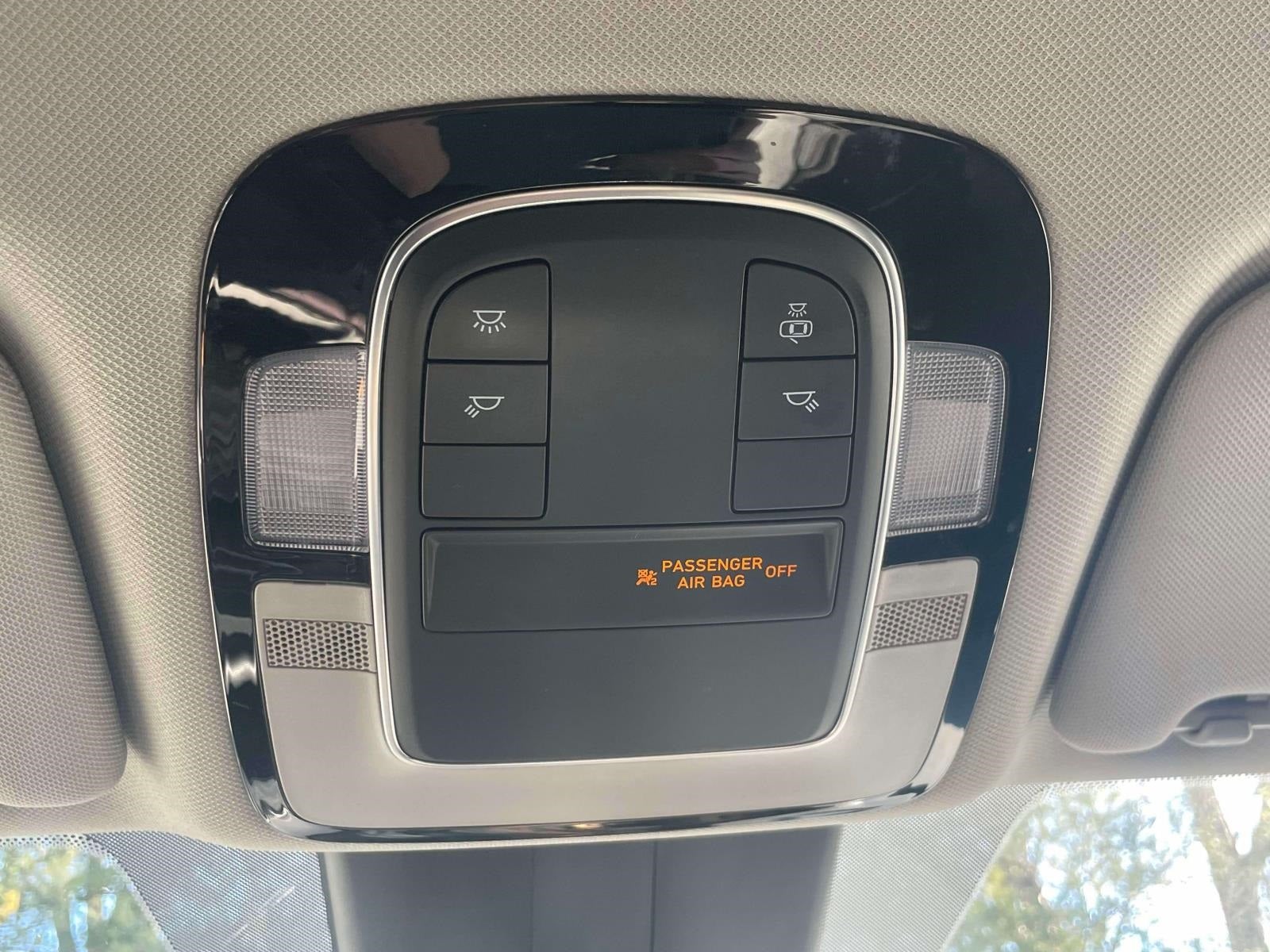 2022 Hyundai Santa Fe SE