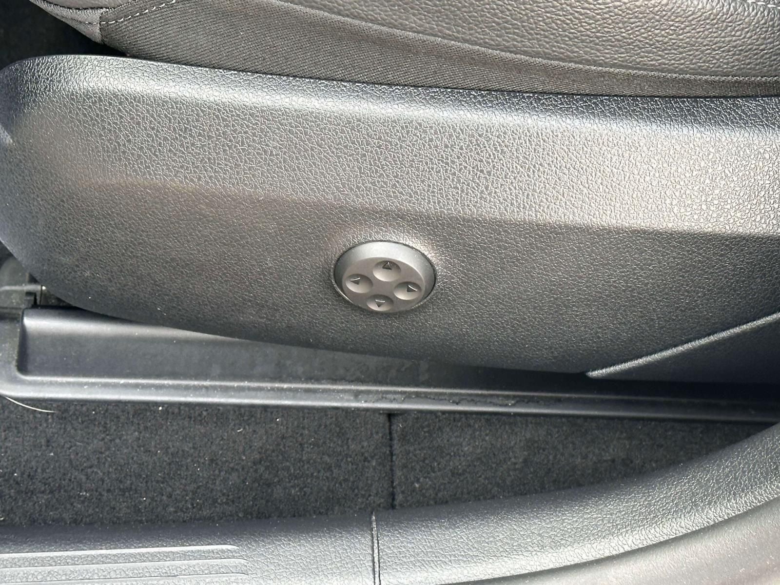 2024 Mercedes-Benz GLC 300 4MATIC® SUV