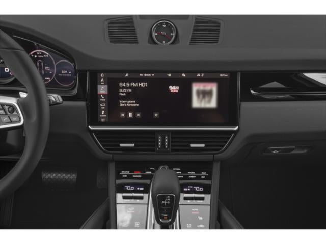 2023 Porsche Cayenne Platinum Edition