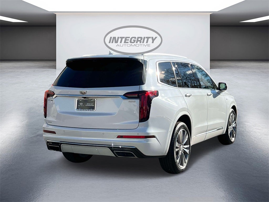 2022 Cadillac XT6 Premium Luxury