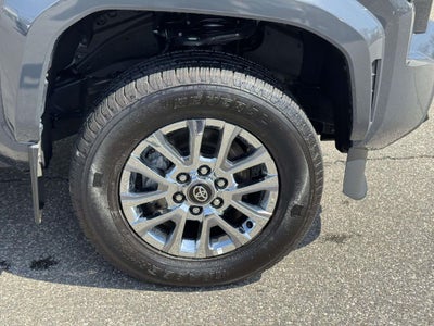 2024 Toyota Tacoma Hybrid TRD Off Road