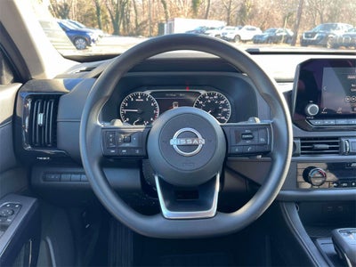 2025 Nissan Pathfinder S