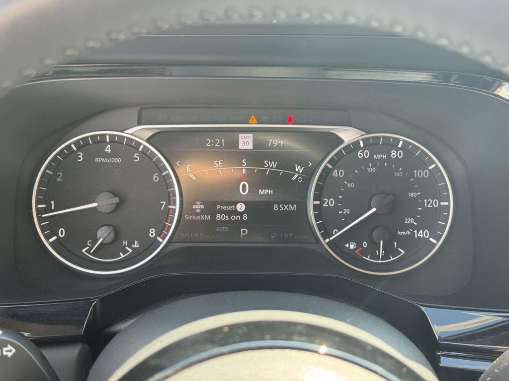 2025 Nissan Pathfinder SL