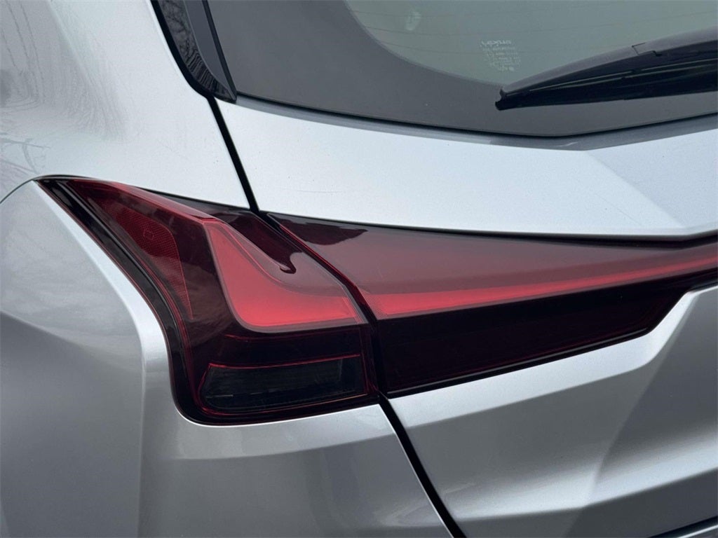 2023 Lexus UX 250h F SPORT Design