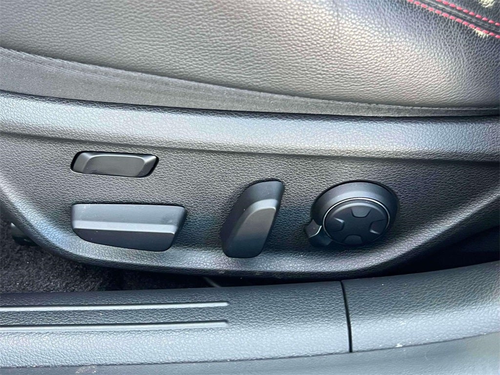 2024 Genesis G70 3.3T Sport Advanced