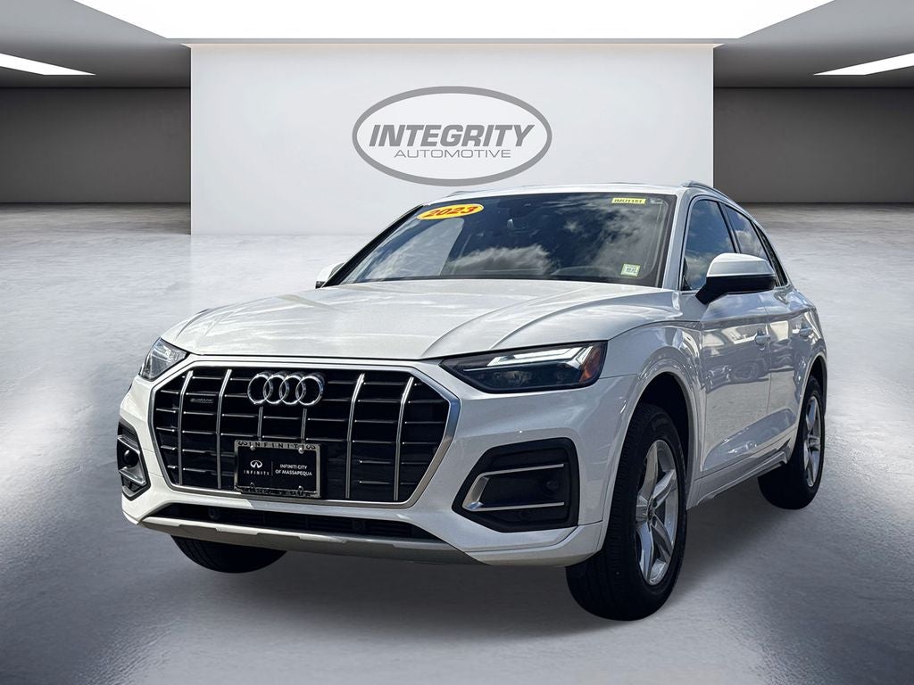 2023 Audi Q5 40 Premium quattro