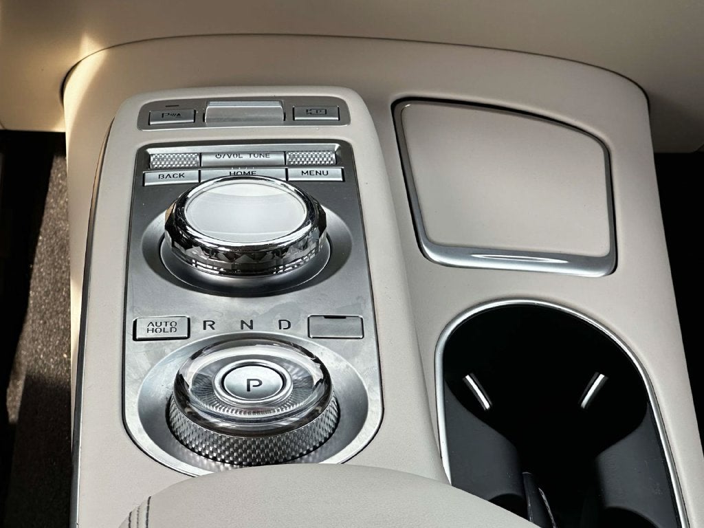 2024 Genesis GV70 2.5T