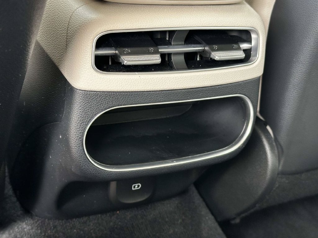 2024 Genesis GV70 2.5T