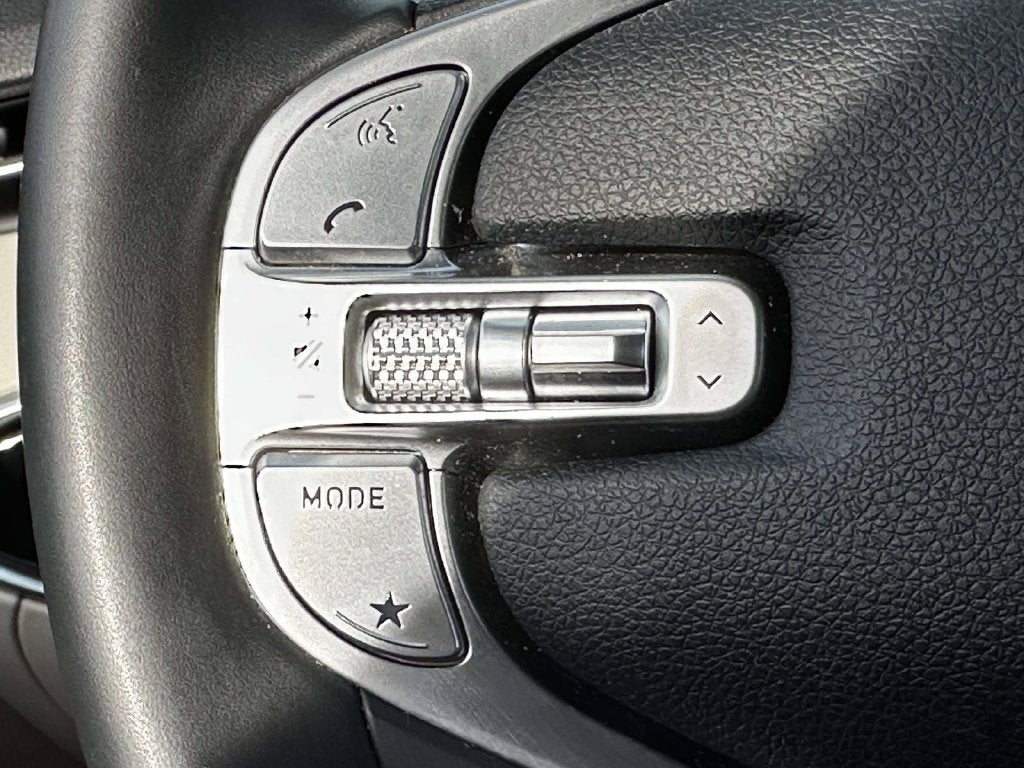 2024 Genesis GV70 2.5T