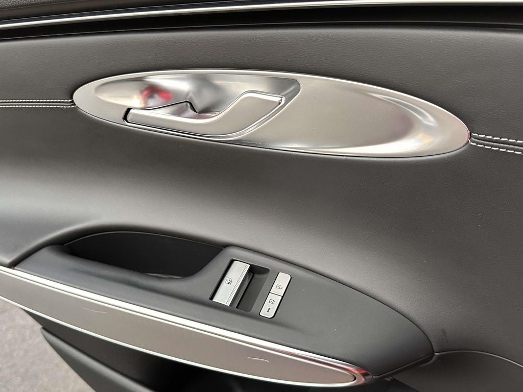 2024 Genesis GV70 2.5T